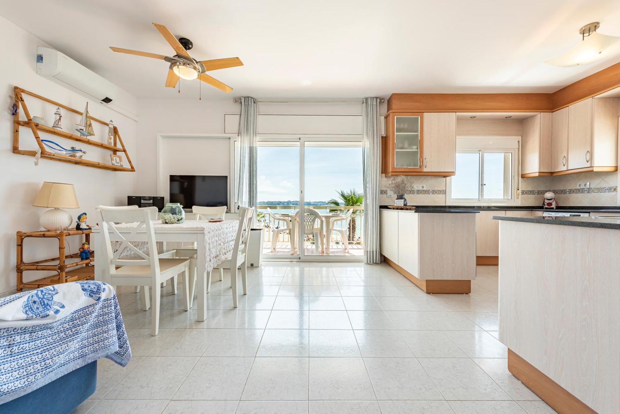 Apartamento Frente Al Mar Cambrils Εξωτερικό φωτογραφία
