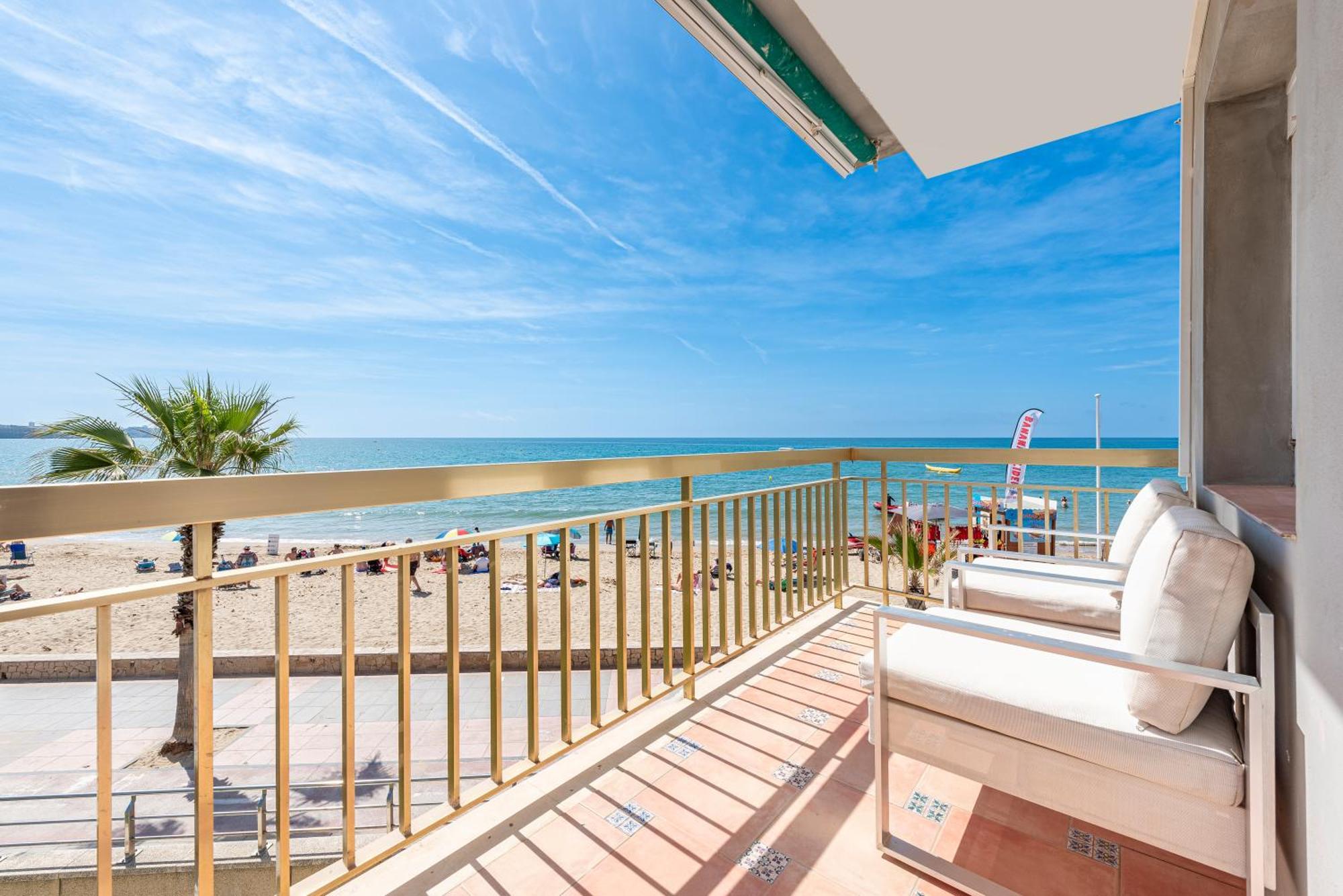 Apartamento Frente Al Mar Cambrils Εξωτερικό φωτογραφία