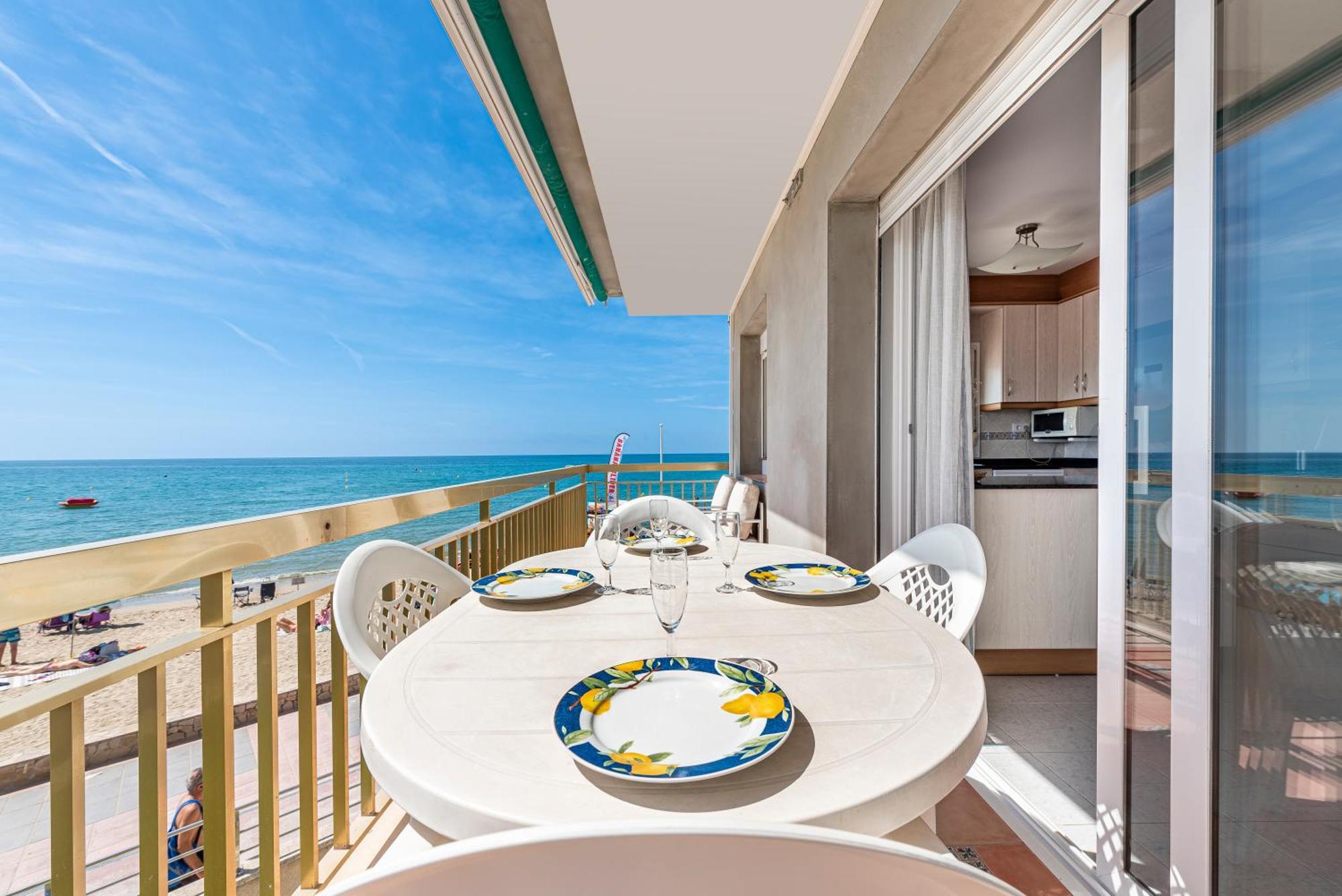 Apartamento Frente Al Mar Cambrils Εξωτερικό φωτογραφία